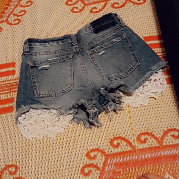 Short jean - Picture 8 of 8